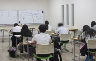 2年生数学 ― 基礎を大切に学びを深めています