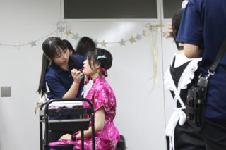 美容ショーを開催―生徒が創るステージ