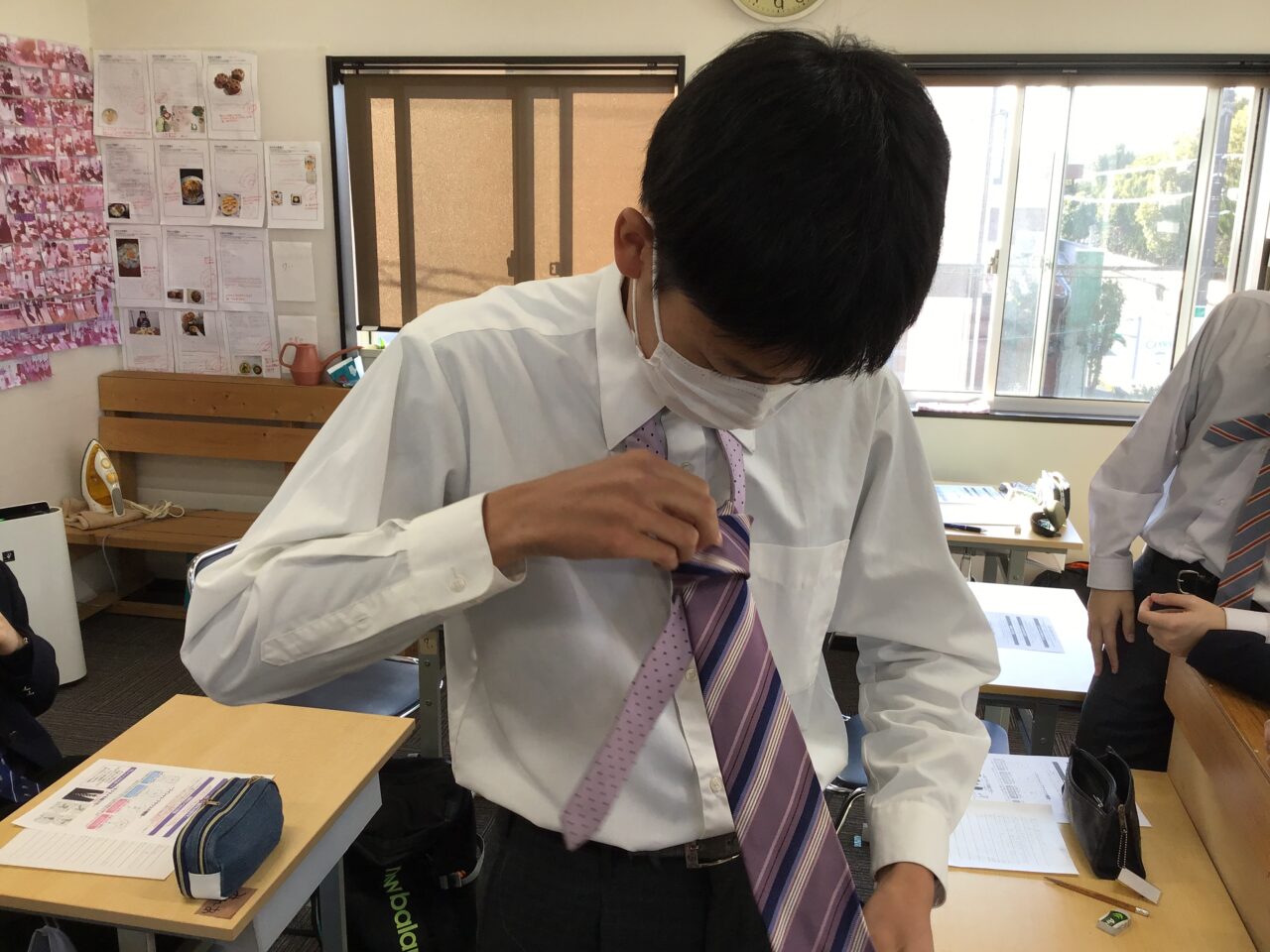 ネクタイが引き出す「社会人」の自覚―着こなし講座