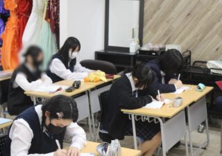 札が増えるほど速くなる―百人一首で鍛える瞬発力