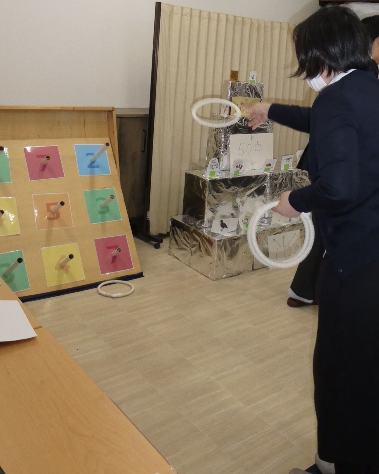 笑顔あふれる文化祭！手芸やゲームのお店を出店しました