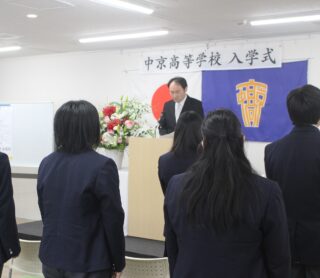 制服姿も堂々と！沼津校での合同入学式を終えて