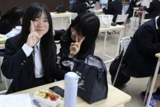 笑顔あふれる新学期!2年生が全員登校で素晴らしいスタート