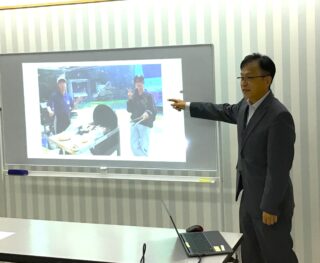 学校とご家庭をつなぐ和やかな時間！静岡校で1年生の保護者会を開催しました